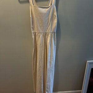 Elegant Cream Sleeveless Dress